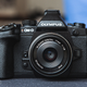 Illustration for article titled Olympus OM-D E-M1 Hands-On: So Hot You Wont Believe Its Mirrorless